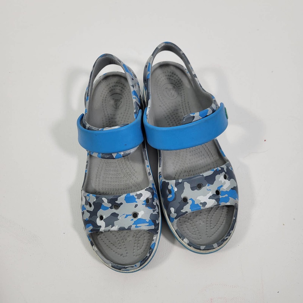 Crocs Girls Blue & Gray Camo Print Sandals Size 3 80322-2590 - Picture 6 of 7